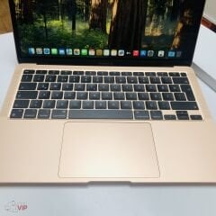 MacBook Air M1 8 GB 256 GB SSD 13.3'' MGND3TU/A Altın - Teşhir