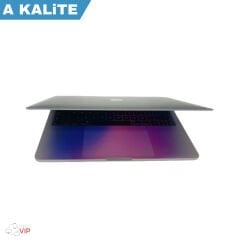MACBOOK PRO 13 inç 2019 2.8GHZ İ5, 8GB RAM, 128 SSD - İkinci El