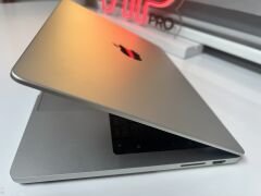 MacBook Pro 14 inç 2023 M3 16GB RAM 512GB SSD Gümüş A Kalite
