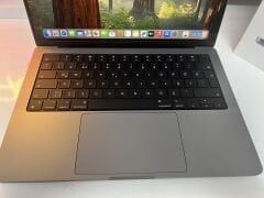 MacBook Pro 14 inç 2023 M2 Pro 16GB RAM 512GB SSD Uzay Grisi A Kalite