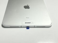 iPad 10 Nesil 64GB WiFi + Hücresel A Kalite 2. El