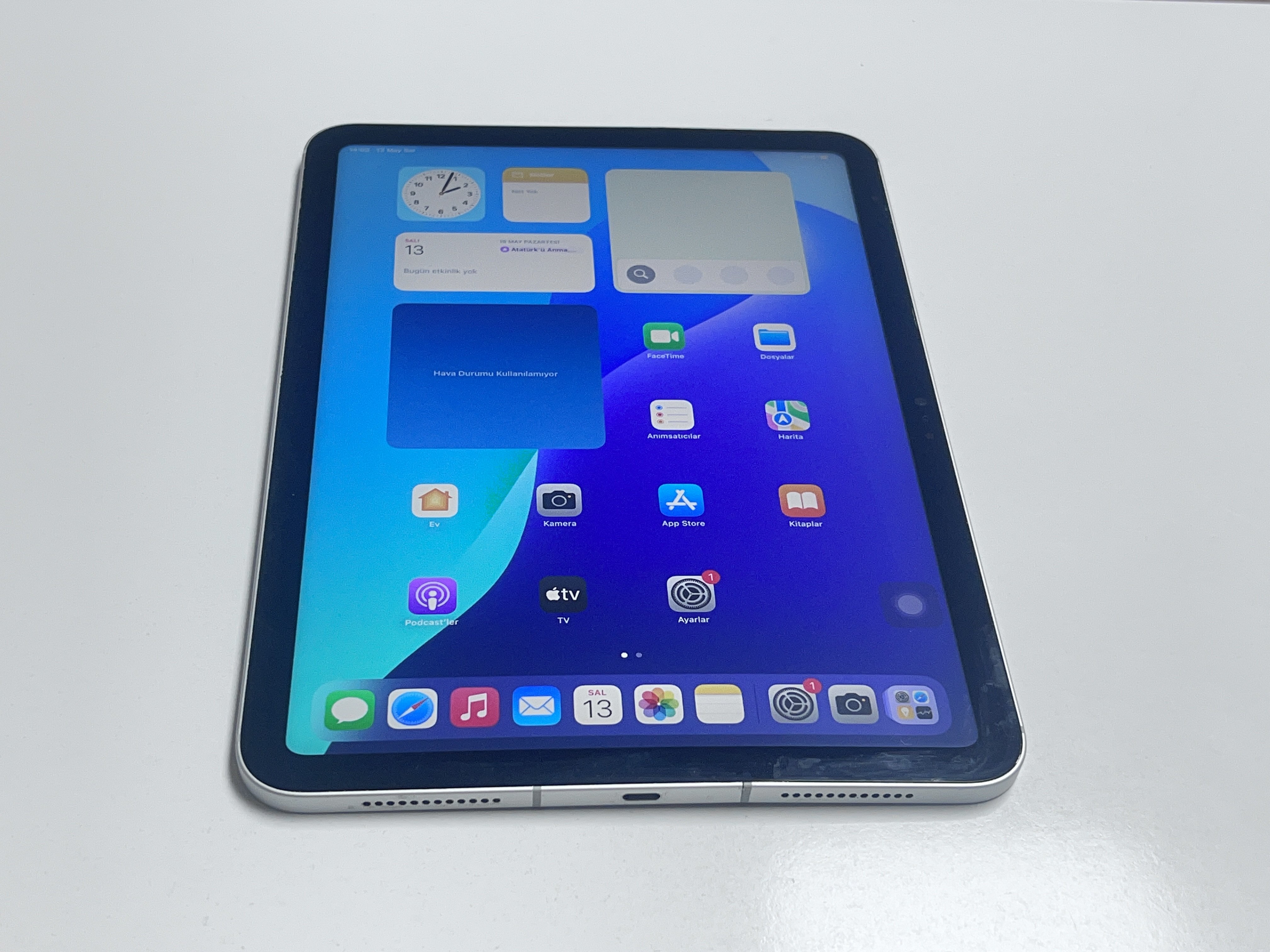 iPad 10 Nesil 64GB WiFi + Hücresel A Kalite 2. El
