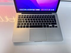 MacBook Pro 13 inç Early 2015 8GB RAM 128GB SSD Gümüş A Kalite