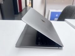 MacBook Air 13 2020 M1 8CPU 8GPU 16GB RAM 1TB SSD Uzay Grisi A Kalite