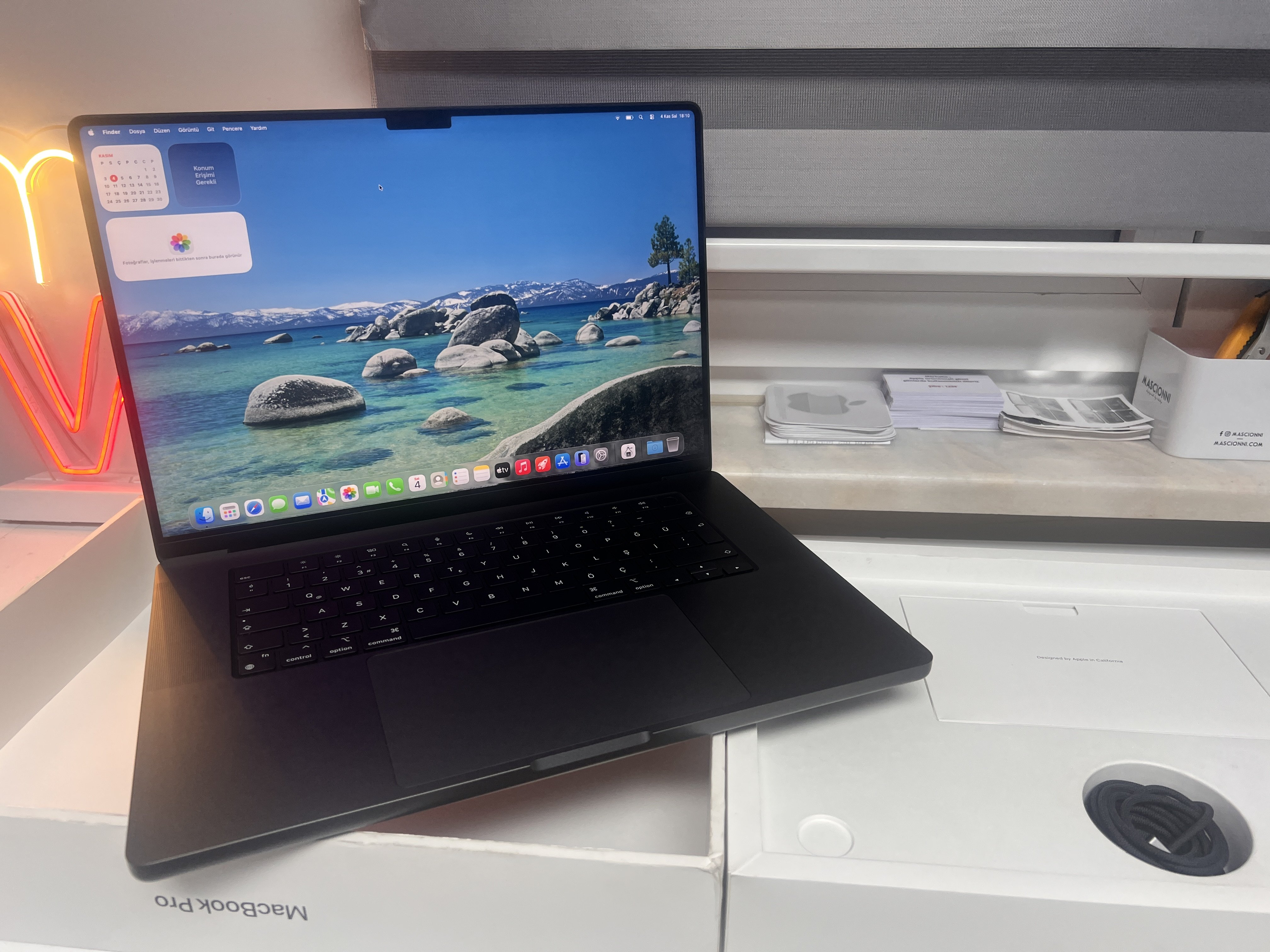 MacBook Pro 16 inç 2023 M3 Max 36GB RAM 1TB SSD Uzay Siyahı