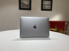 MacBook Pro Retina 13 İnç 2017 i5 2.3GHz 8GB RAM 128GB SSD Apple Notebook
