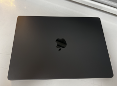 MacBook Pro 14 inc M5 10CPU 10GPU 16GB 1TB Uzay Siyahı MDE14TU/A - Sıfır ayarında Outlet