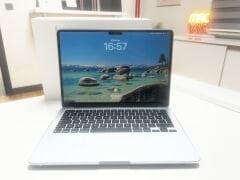 MACBOOK AIR 13 M4 2025 16GB 256GB SKY BLUE 2 YIL APPLE GARANTİLİ