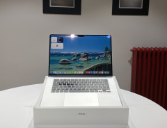 MACBOOK AİR 15 inç 2023 M2    8CPU 10GPU, 8GB RAM, 512GB SSD    GÜMÜŞ    TEŞHİR