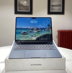 Apple MacBook Air M3 13'' 16GB 256GB SSD - Gece Yarısı - Teşhir (Sıfır Ayarında)