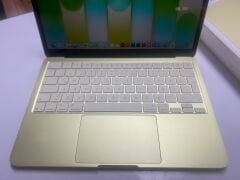 MacBook Neo 13 inç Apple M1 8GB 256GB SSD Sarı - KUTU AÇIK SIFIR ÜRÜN