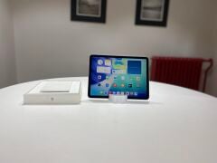 iPad Air M2 128GB 11 inç WiFi Uzay Grisi (Teşhir / Kutulu)