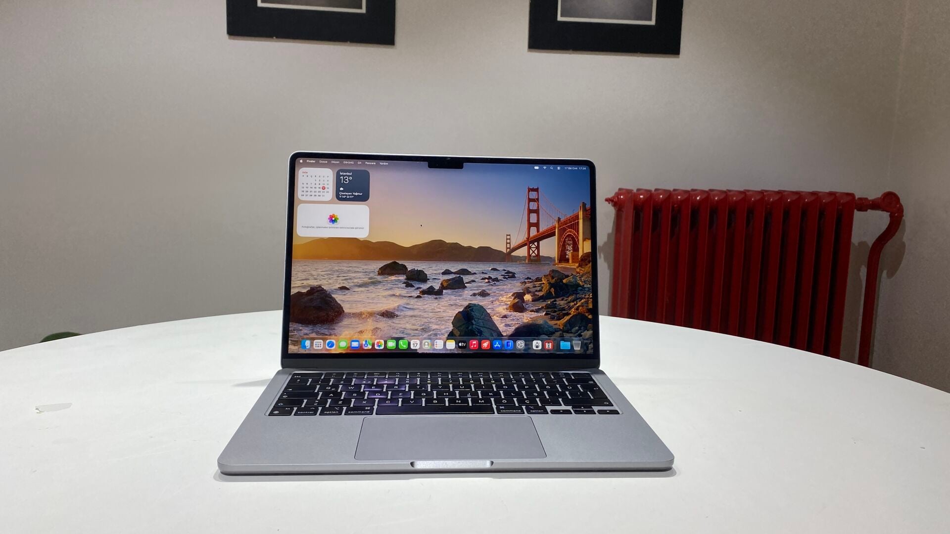 MacBook Air 13 M2 8CPU 8GPU 8GB RAM 256GB SSD Uzay Grisi (Full Kutulu)