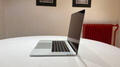 MacBook Pro 15 2017 i7 2.8GHz / 16GB RAM / 512GB SSD / 2GB GPU Gümüş